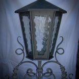 Mit Geschmiedeten Sockel